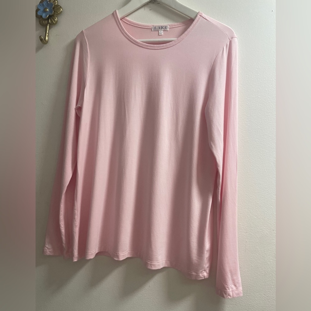 LAKE Long-Sleeve Pajamas set in Light Pink